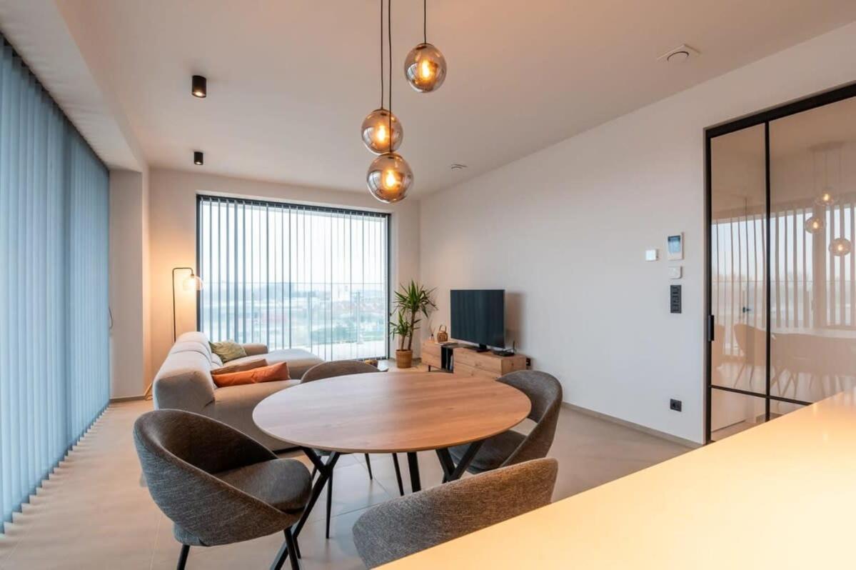 New With Stunning Views, Pool And Fitness Apartment